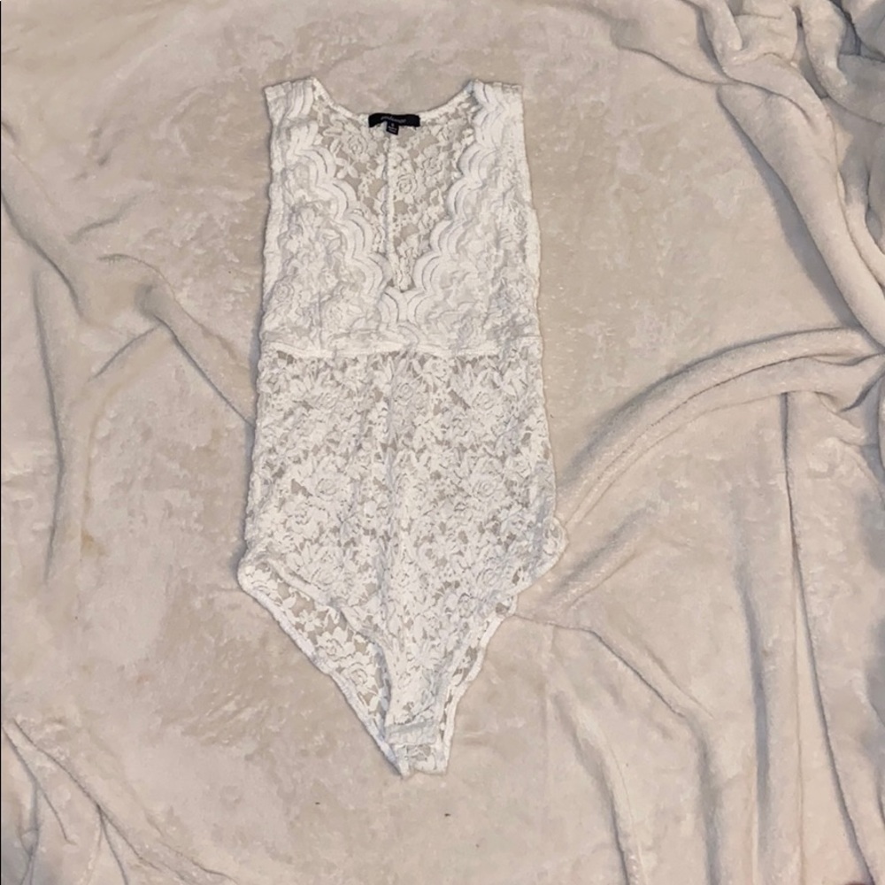 Lacey white bodysuit👍🏻